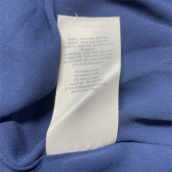 WILFRED ARITZIA Laken Dress in Navy/Aura Blue Smocked Floral Chiffon Size XS - Picture 11 of 11